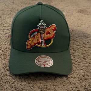 Retro, Mitchell & Ness Seattle Sonics Cap, Y2K Vintage
